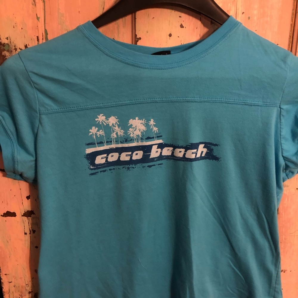 Short sleeve tee shirt